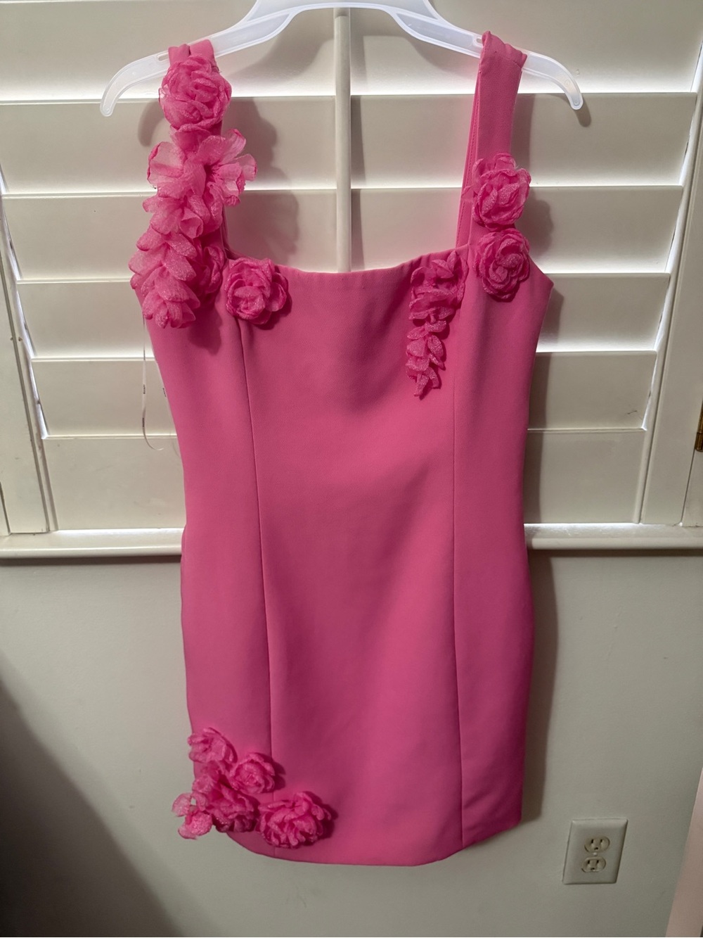 Elliatt Trompe Dress in Pink - Picture 3 of 3